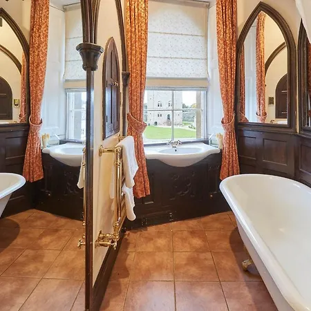 Host & Stay - Appleby Castle, The Baron'S Wing *